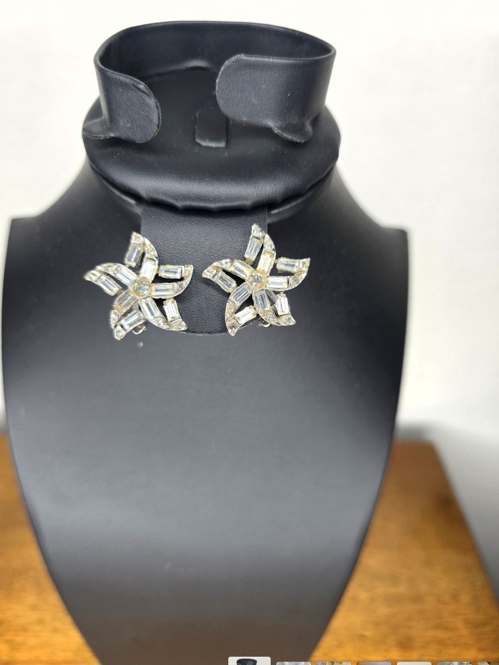Pell Mid-century Vintage Crystal Starburst Clip-On Earrings - Silver Tone